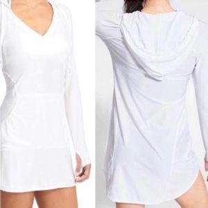 Athleta Cover Up Wick It Wader Long Sleeve Hooded Swim 906170